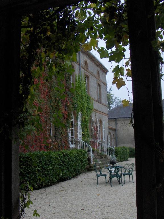 مبيت وإفطار Gorges  Chateau De L'Oiseliniere المظهر الخارجي الصورة