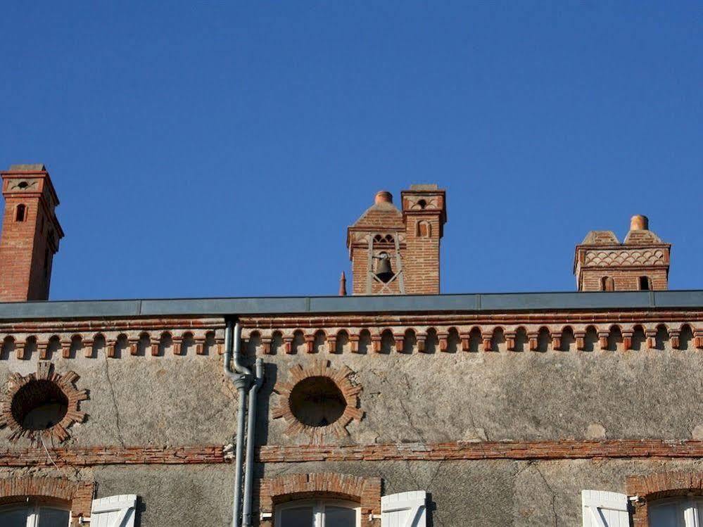 مبيت وإفطار Gorges  Chateau De L'Oiseliniere المظهر الخارجي الصورة